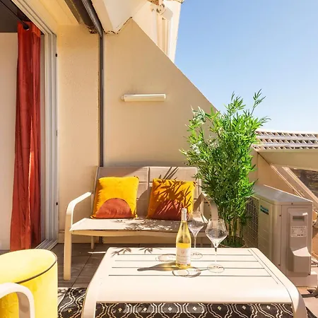 Dom wakacyjny Amber Sea Heliopolis Sea View Terrace Fiber Wi-fi Recently Renovated *